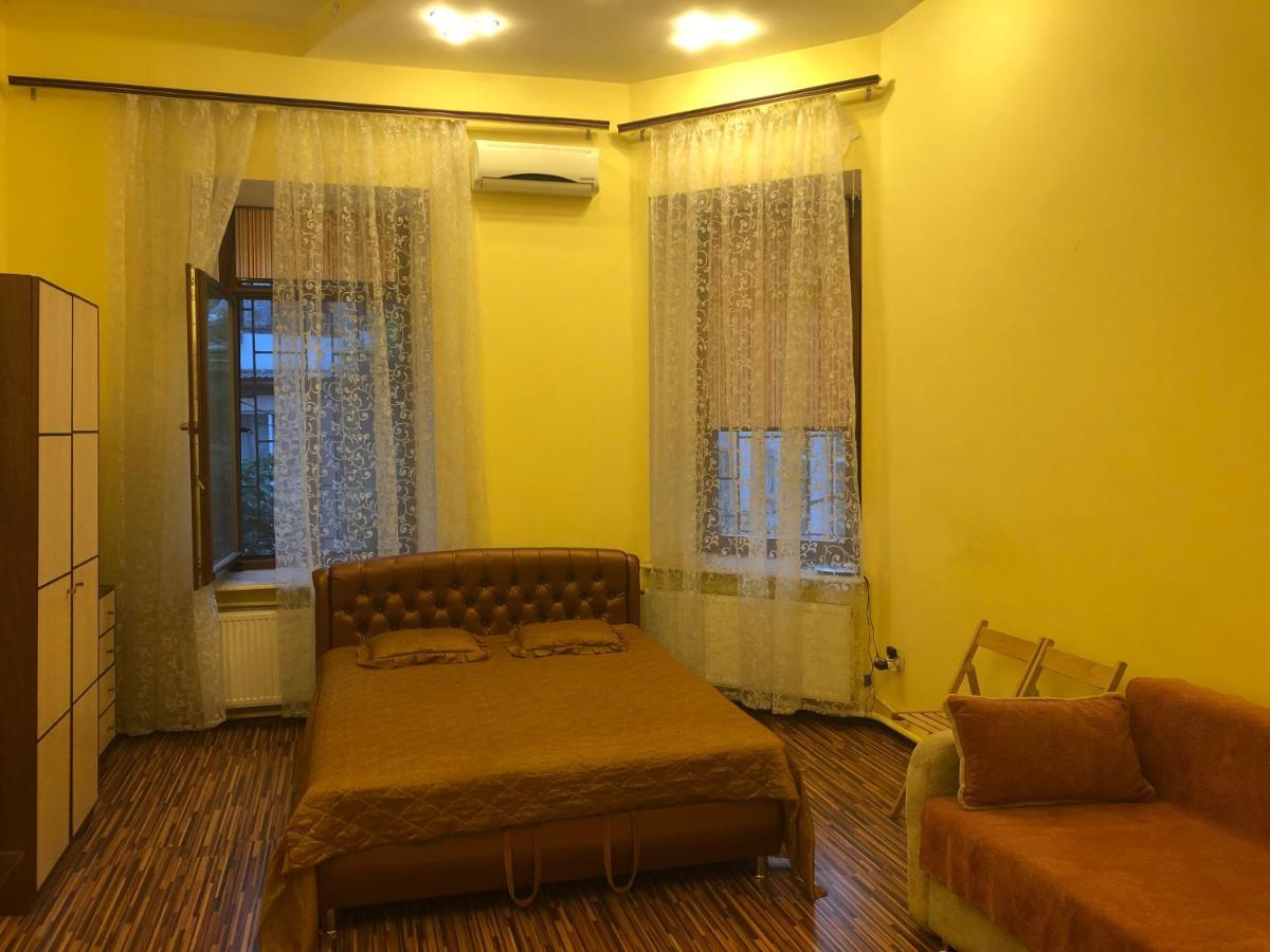 Комната На Базарной Odessza Kültér fotó